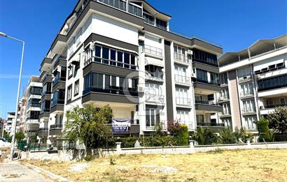 AKÇAY İKİZÇAY'DA,SİTE İÇİNDE,AYRI MUTFAKLI,ASANSÖRLÜ 3+1 DAİRE