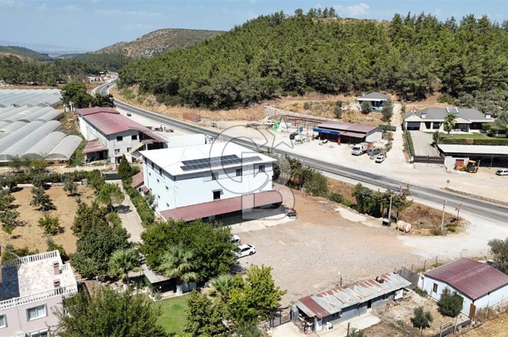 Menderes Anayol Üzerinde Kiralık Fabrika & Üretim Tesisi