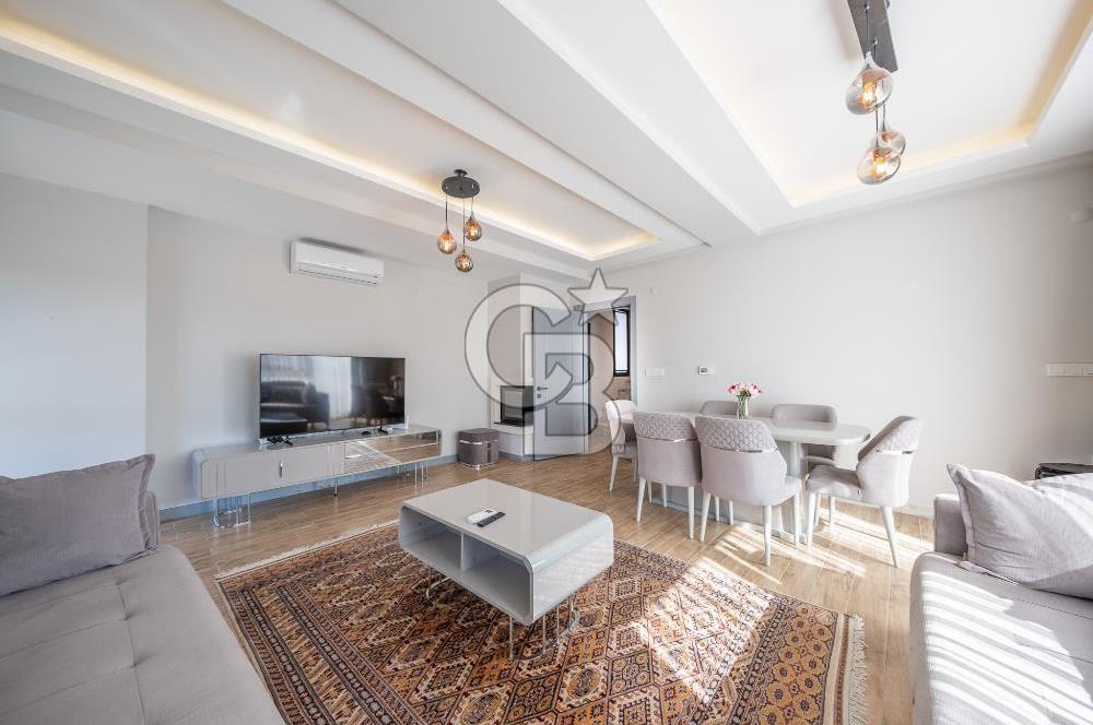 URLA ÇAMLIÇAY'DA DENİZE 50 MT EŞYALI KİRALIK VİLLA