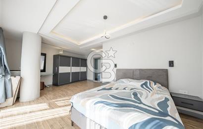 URLA ÇAMLIÇAY'DA DENİZE 50 MT EŞYALI KİRALIK VİLLA