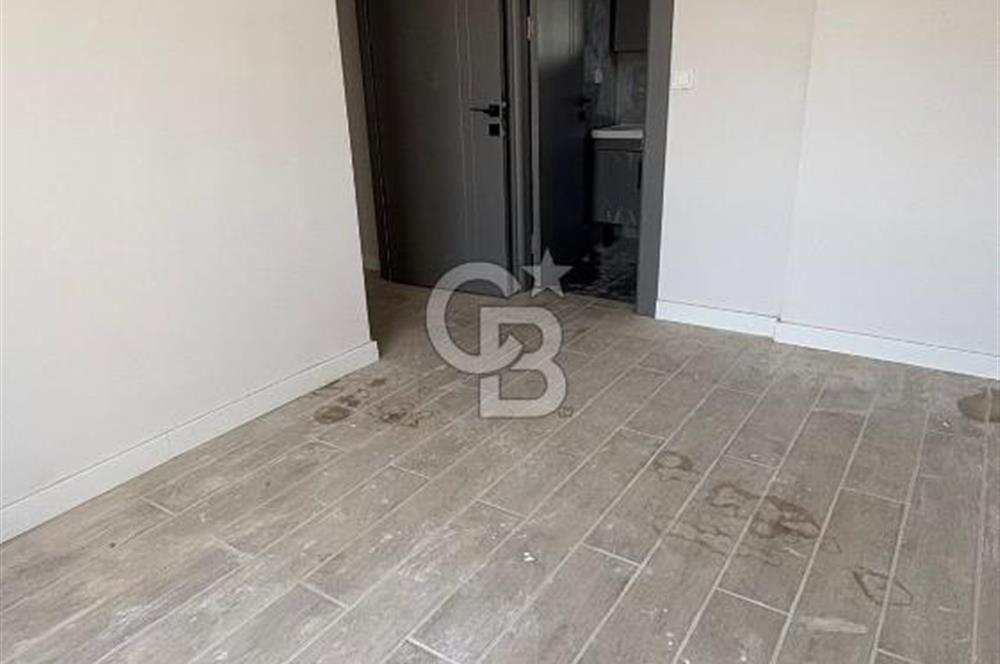 ANTALYA DÖŞEMEALTI SİTE İÇİNDE HAVUZLU ASANSÖRLÜ EBEVEYN BANYOLU 3+1 LÜKS DAİRE