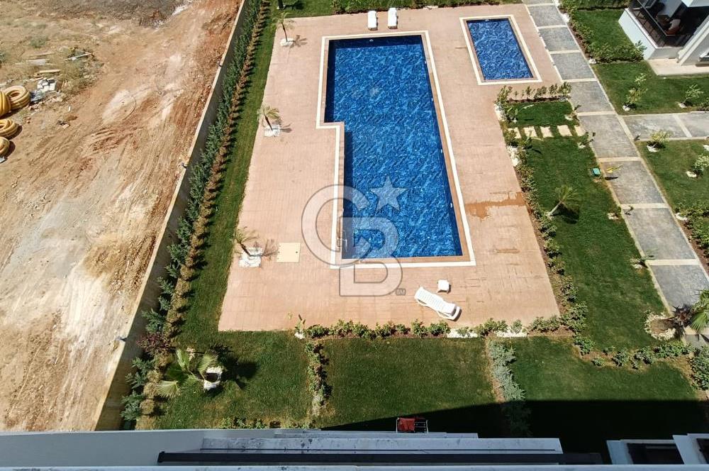 ANTALYA DÖŞEMEALTI SİTE İÇİNDE HAVUZLU ASANSÖRLÜ EBEVEYN BANYOLU 3+1 LÜKS DAİRE