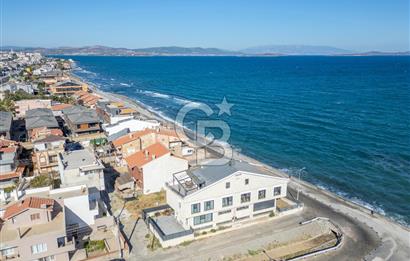 URLA ÇAMLIÇAY'DA DENİZE 50 MT EŞYALI KİRALIK VİLLA