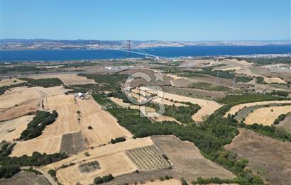 ÇANAKKALE KOCAVELİ'DE KÖPRÜ VE DENİZ MANZARALI SATILIK TARLA