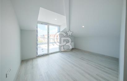 İncirli Meydan Plaza'da Teraslı, Sıfır 4+1 Satılık Daire