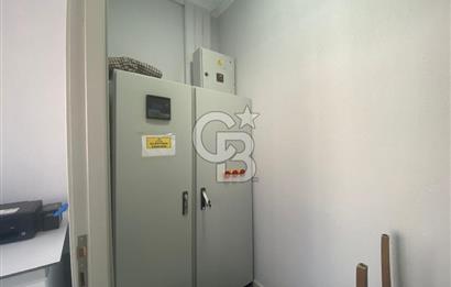 MENEMEN MERKEZDE KİRALIK İKİ CEPHELİ GENİŞ DÜKKAN