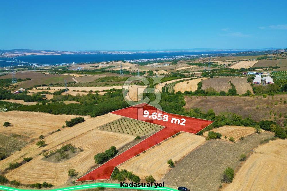 ÇANAKKALE KOCAVELİ'DE KÖPRÜ VE DENİZ MANZARALI SATILIK TARLA