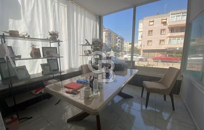 Menemen'de Satılık 430 m2 Cadde Üzeri Köşe Dükkan