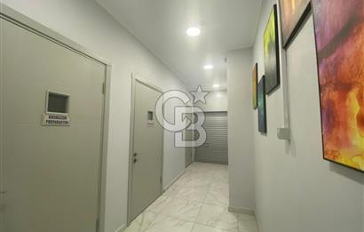Menemen'de Satılık 430 m2 Cadde Üzeri Köşe Dükkan