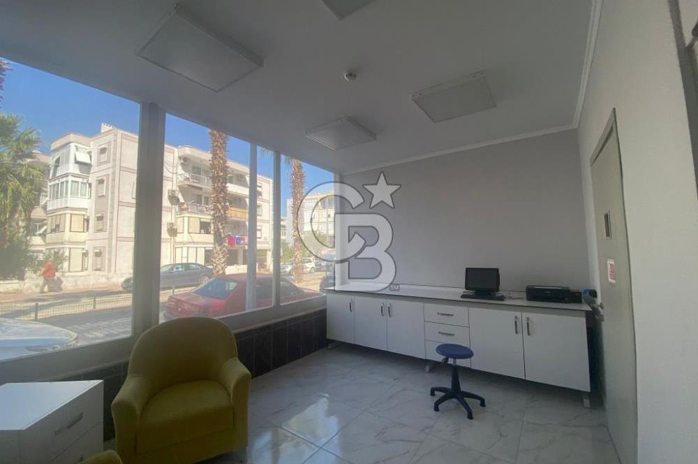 Menemen'de Satılık 430 m2 Cadde Üzeri Köşe Dükkan