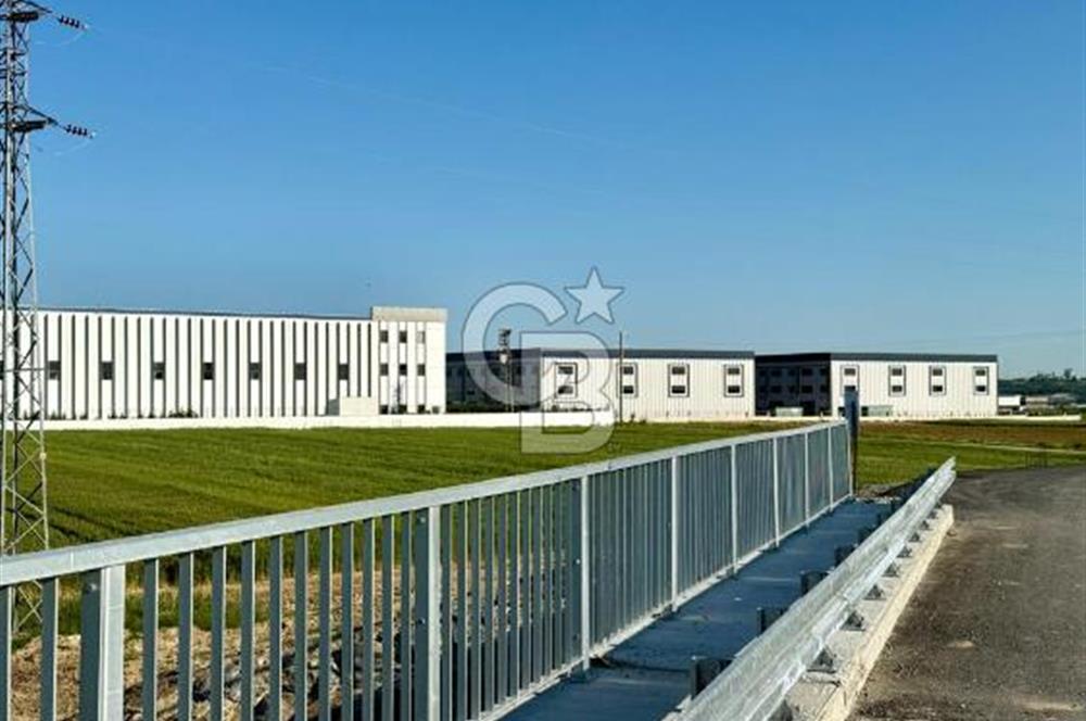 Tekirdağ Kapaklı Karaağaç'ta Sitesinde Kiralık 1050 M2 Atölye