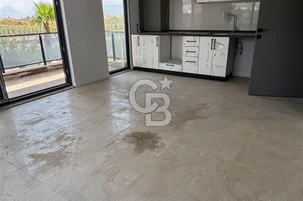 ANTALYA DÖŞEMEALTI SİTE İÇİNDE HAVUZLU ASANSÖRLÜ EBEVEYN BANYOLU 3+1 LÜKS DAİRE