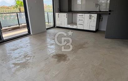 ANTALYA DÖŞEMEALTI SİTE İÇİNDE HAVUZLU ASANSÖRLÜ EBEVEYN BANYOLU 3+1 LÜKS DAİRE