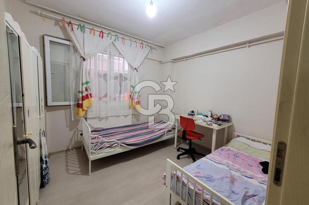 KARŞIYAKA AKSOY'DA 3+1 BAHÇELİ-GENİŞ KULLANIM-MERKEZİ KONUM