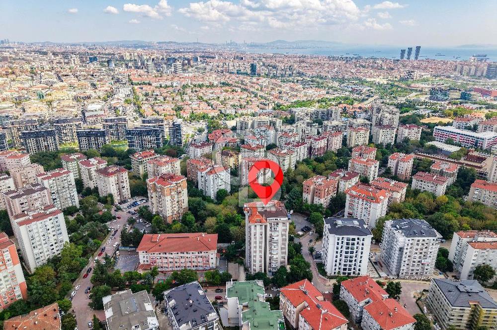 Bahçelievlerde Çift Cepheli, 220 m² Ferah 4+1 Satılık Daire
