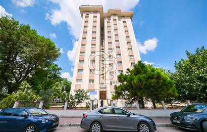 Bahçelievlerde Çift Cepheli, 220 m² Ferah 4+1 Satılık Daire