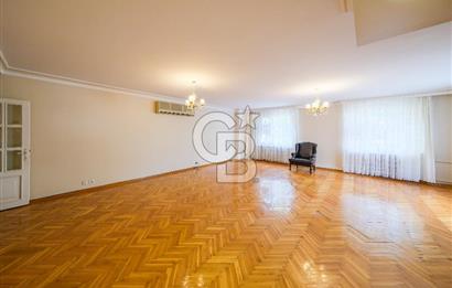 Bahçelievlerde Çift Cepheli, 220 m² Ferah 4+1 Satılık Daire