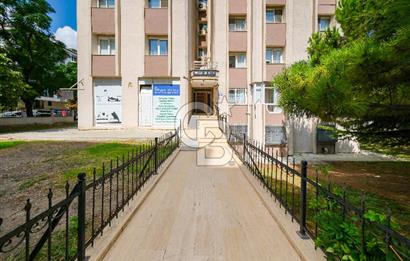 Bahçelievlerde Çift Cepheli, 220 m² Ferah 4+1 Satılık Daire