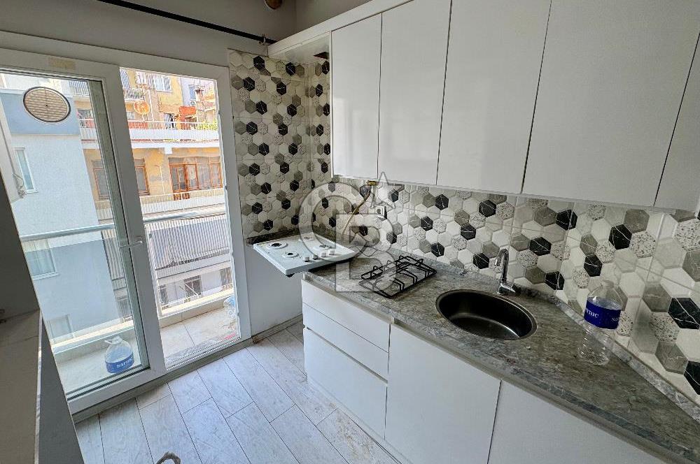 TERAS KULLANIMLI İZBAN YAKINI KAPALI MUTFAKLI 2+1 DAİRE
