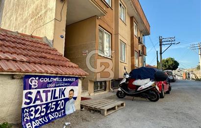 DİKİLİ İSMETPAŞA'DA GENİŞ FERAH SATILIK FIRSAT 2+1 DAİRE