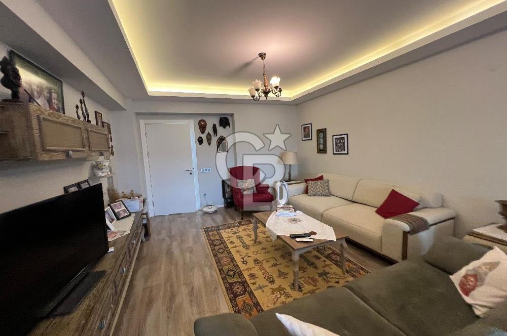 Bornova Goldiva Kuzey’de 3+1 Satılık 186m2 Arakat Daire
