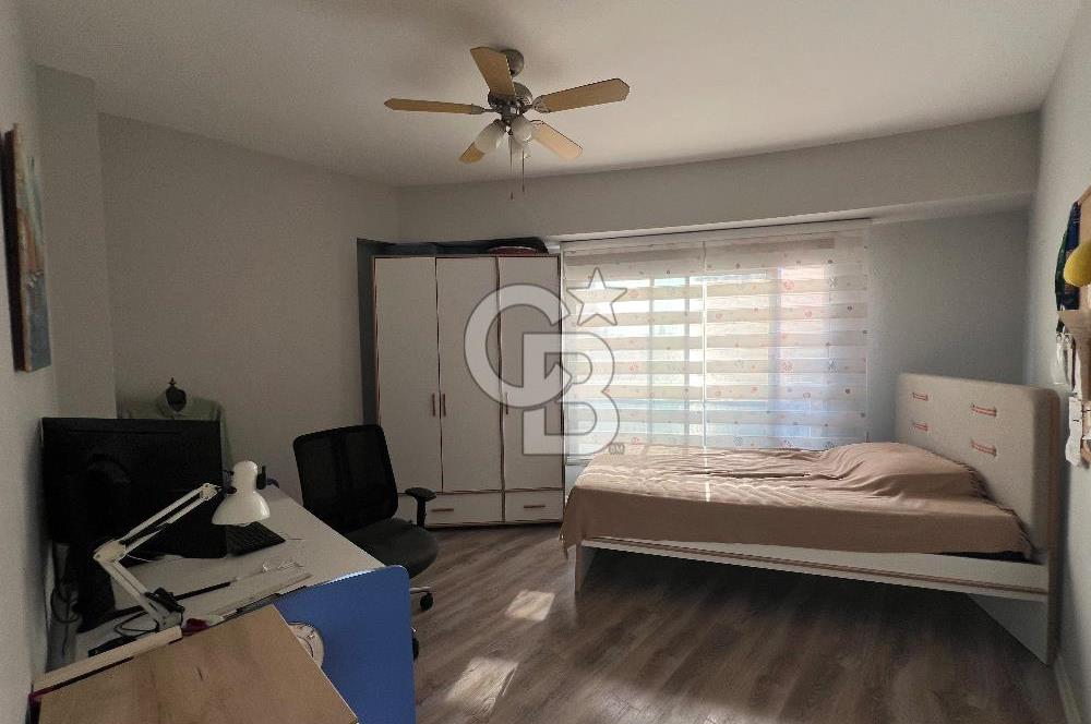 Bornova Goldiva Kuzey’de 3+1 Satılık 186m2 Arakat Daire