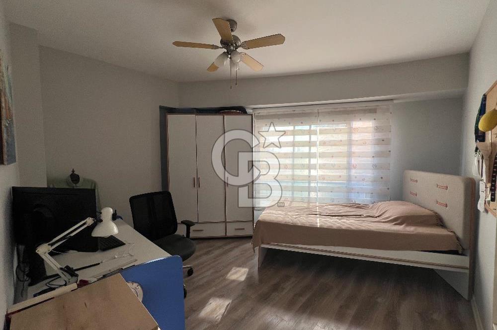 Bornova Goldiva Kuzey’de 3+1 Satılık 186m2 Arakat Daire