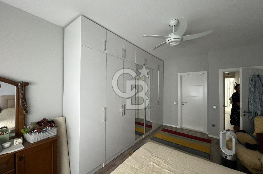 Bornova Goldiva Kuzey’de 3+1 Satılık 186m2 Arakat Daire