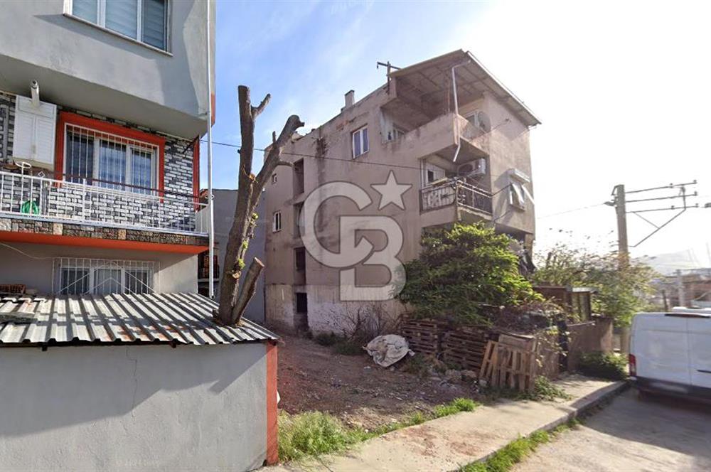 Gaziemir Binbaşı Reşatbey Mahallesinde 127 M² Satılık Arsa