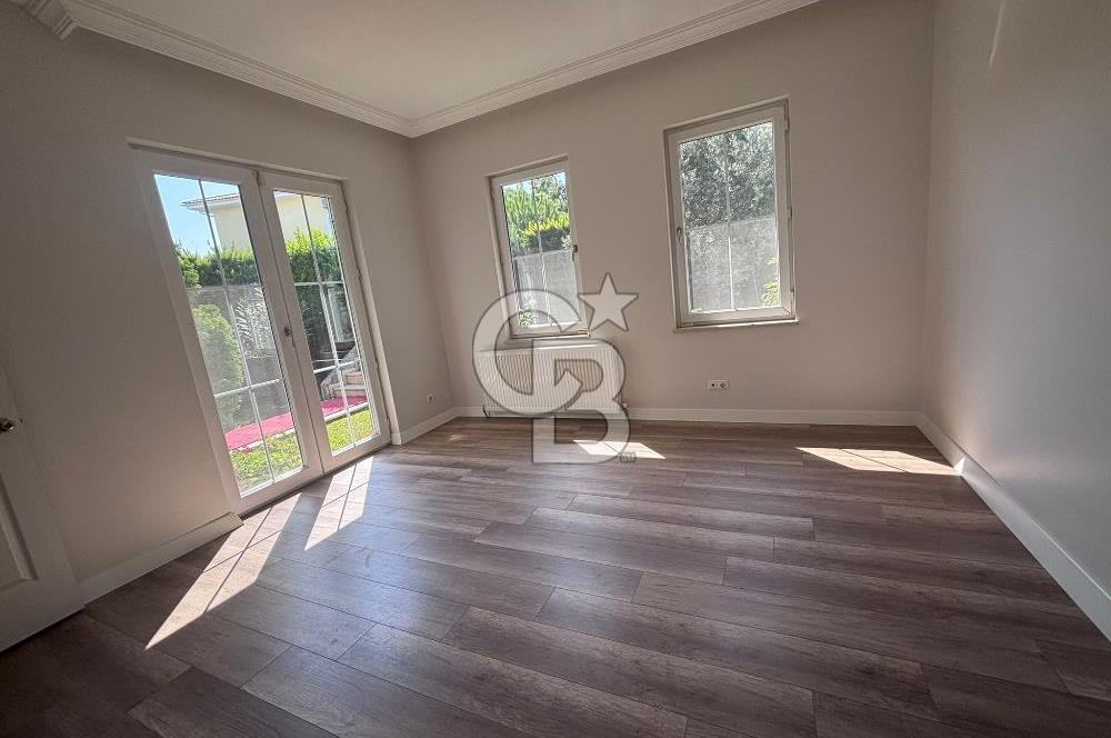 ARDIÇLI GÖL EVLERİ 5+2 DUBLEKS KÖŞE VİLLA SATILIK