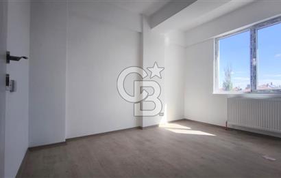 Dumlupınar'da Y. Beyazıt Üniv. Yakını Modern 1+1 Daire Fırsatı!