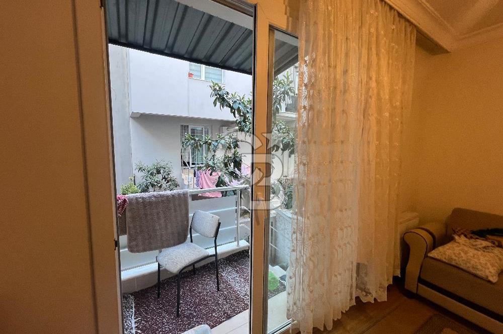 Karşıyaka Örnekköy’de 2+1 Kapalı Mutfak 85m2 Satılık Daire