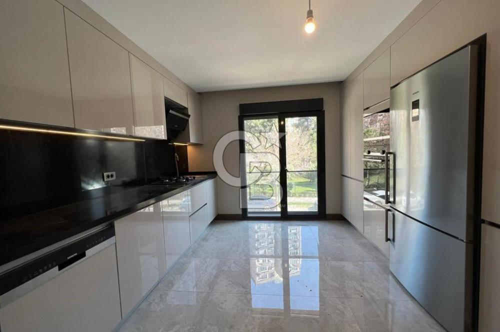 Ataköy Prestij Konakları'nda Çift Cepheli Satılık 3+1 Daire