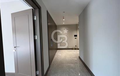 Ataköy Prestij Konakları'nda Çift Cepheli Satılık 3+1 Daire