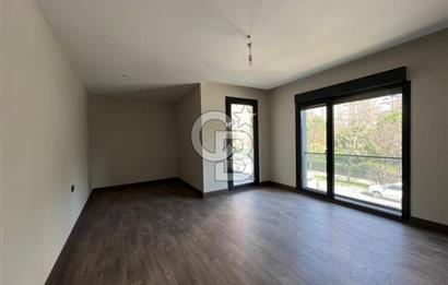 Ataköy Prestij Konakları'nda Çift Cepheli Satılık 3+1 Daire