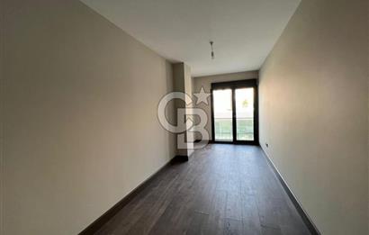 Ataköy Prestij Konakları'nda Çift Cepheli Satılık 3+1 Daire