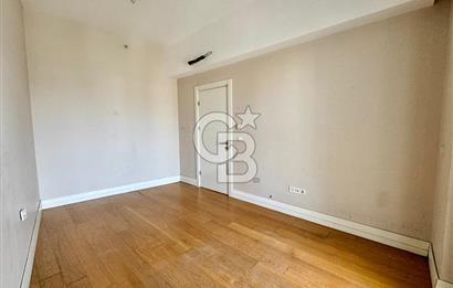 İstanbul Saraylarında Gölet ve Peyzaj Manzaralı Kiralık 1+1