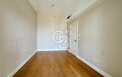 İstanbul Saraylarında Gölet ve Peyzaj Manzaralı Kiralık 1+1