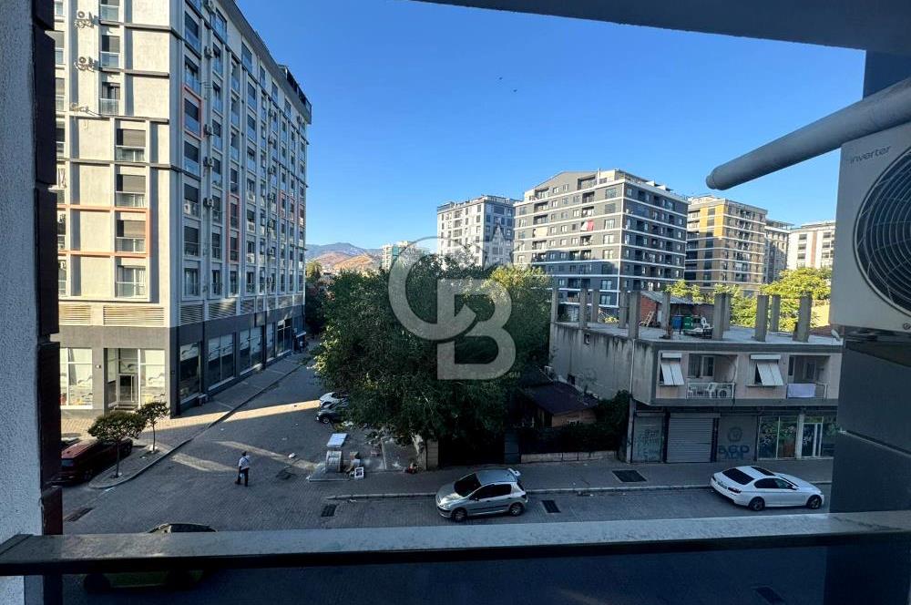 Karşıyaka İmbatlı Mahallesinde Geniş 3+1 Eşyalı Kiralık Daire