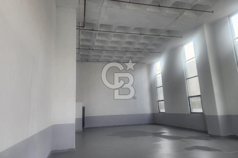 Esenyurt Akçaburgaz Satılık 217 M2 İmalathane