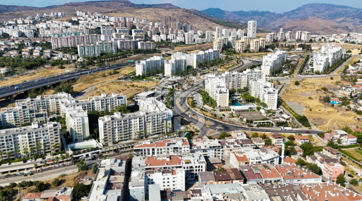 KARŞIYAKA CUMHURİYET MH. SATILIK 2+1 DAİRELER