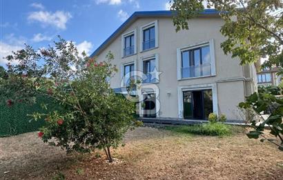 *COLDWELL BANKER*START*MERKEZİ KONUMDA İZOLE BAHÇELİ TRİPLEKS