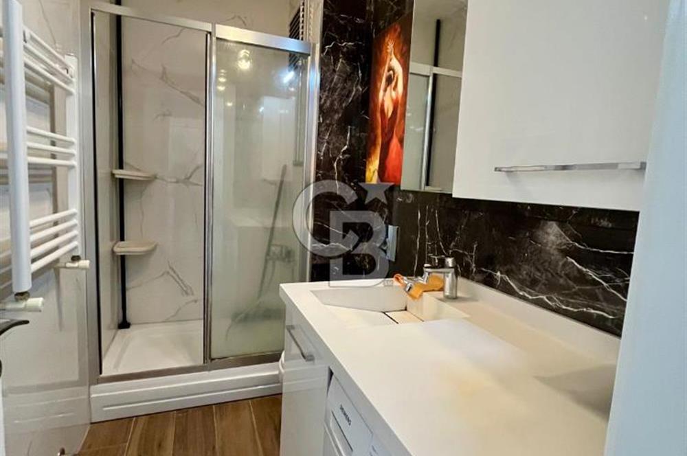 Moda'da yeni binada eşyalı merkezi konum 1+1 daire