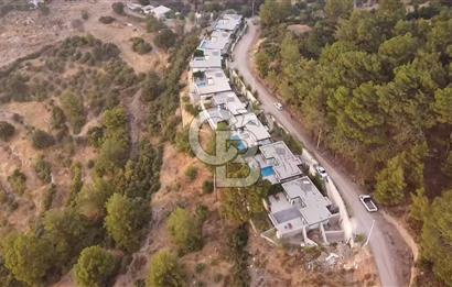 CB GİZ'DEN KAŞ ÜZÜMLÜ'DE SATILIK 3 ADET VİLLA