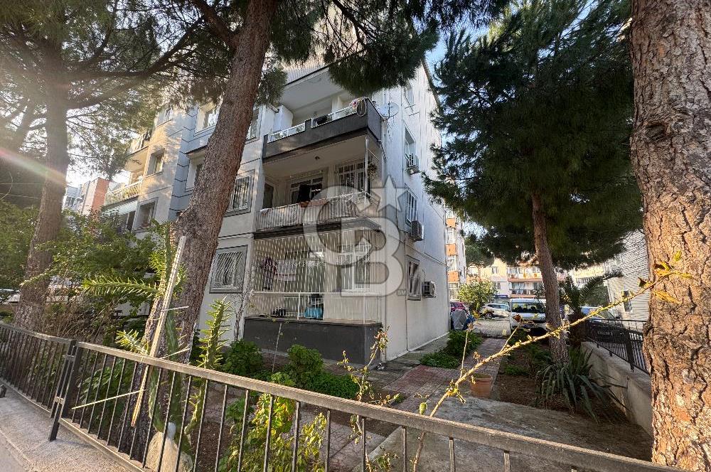 GAZİEMİR YEŞİL MAHALLE'DE MERKEZİ KONUMDA 3+1 SATILIK DAİRE