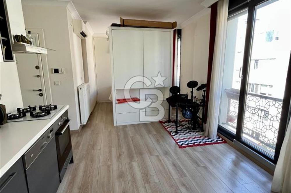 Moda'da yeni binada eşyalı merkezi konum 1+1 daire