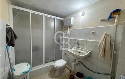 GAZİEMİR YEŞİL MAHALLE'DE MERKEZİ KONUMDA 3+1 SATILIK DAİRE