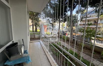 GAZİEMİR YEŞİL MAHALLE'DE MERKEZİ KONUMDA 3+1 SATILIK DAİRE