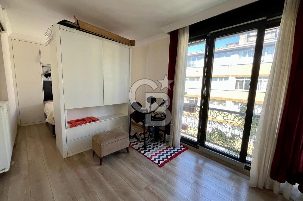 Moda'da yeni binada eşyalı merkezi konum 1+1 daire