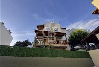İZMİR, MENDERES,ÖZDERE,ORTA MAH 5+1 SATILIK TRİPLEX VİLLA